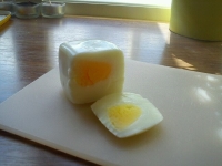 Firkantede æg (Egg Cuber)